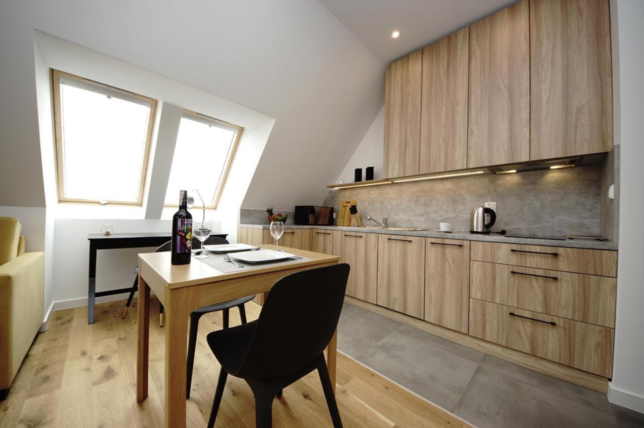 Bh Properties, Apartamenty Teatr Wybrzeze Srodmiescie Гданск Екстериор снимка