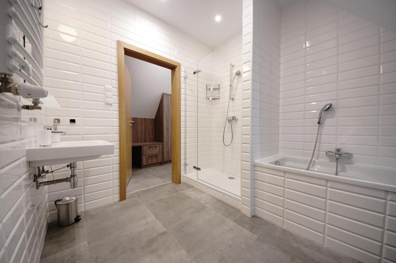 Bh Properties, Apartamenty Teatr Wybrzeze Srodmiescie Гданск Екстериор снимка