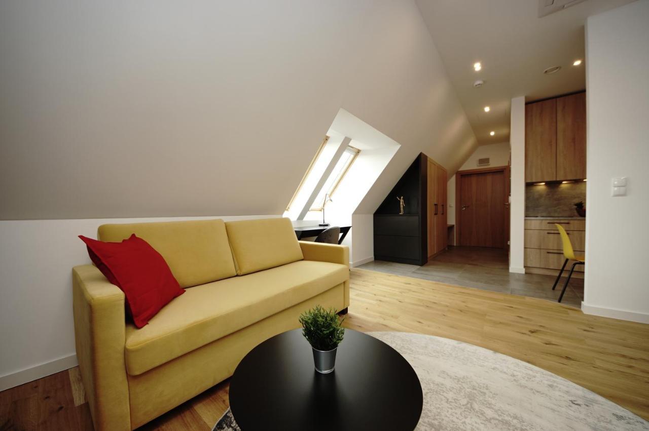 Bh Properties, Apartamenty Teatr Wybrzeze Srodmiescie Гданск Екстериор снимка
