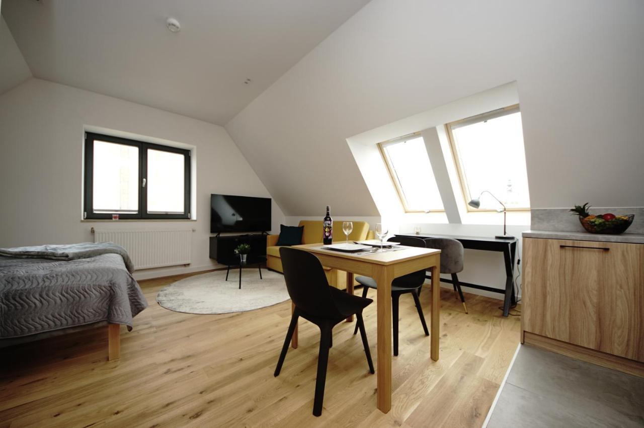 Bh Properties, Apartamenty Teatr Wybrzeze Srodmiescie Гданск Екстериор снимка