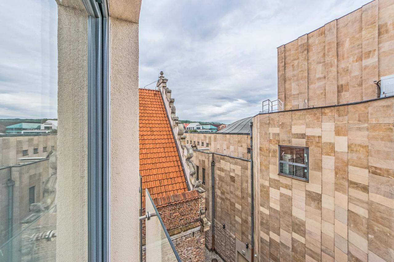 Bh Properties, Apartamenty Teatr Wybrzeze Srodmiescie Гданск Екстериор снимка