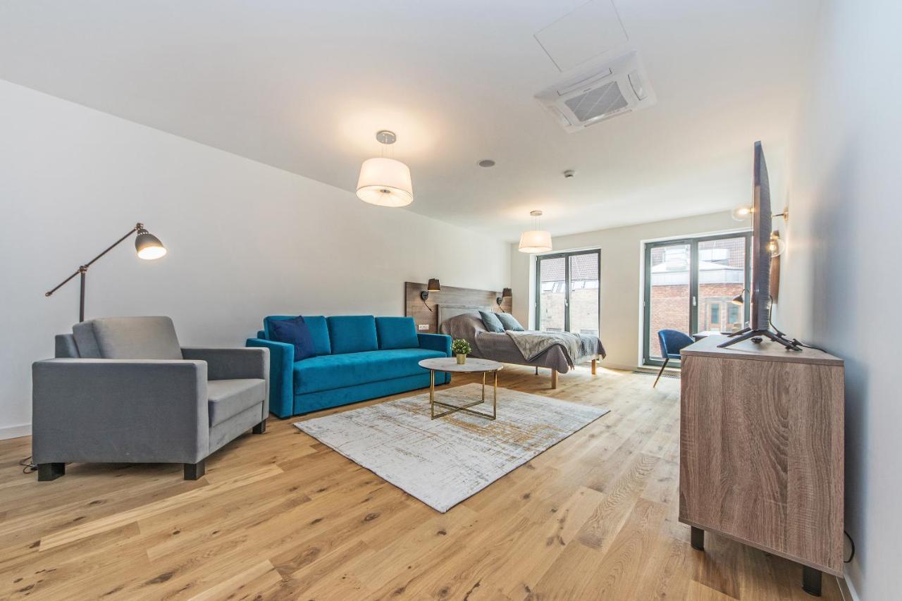Bh Properties, Apartamenty Teatr Wybrzeze Srodmiescie Гданск Екстериор снимка